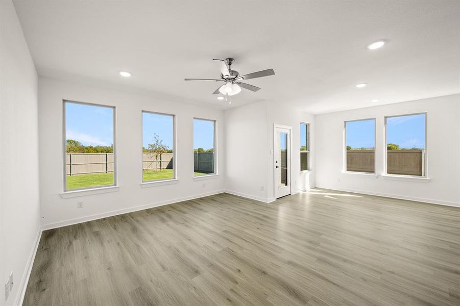 3122 Teasel- Living Room-2 3122 Teasel- Living Room-2