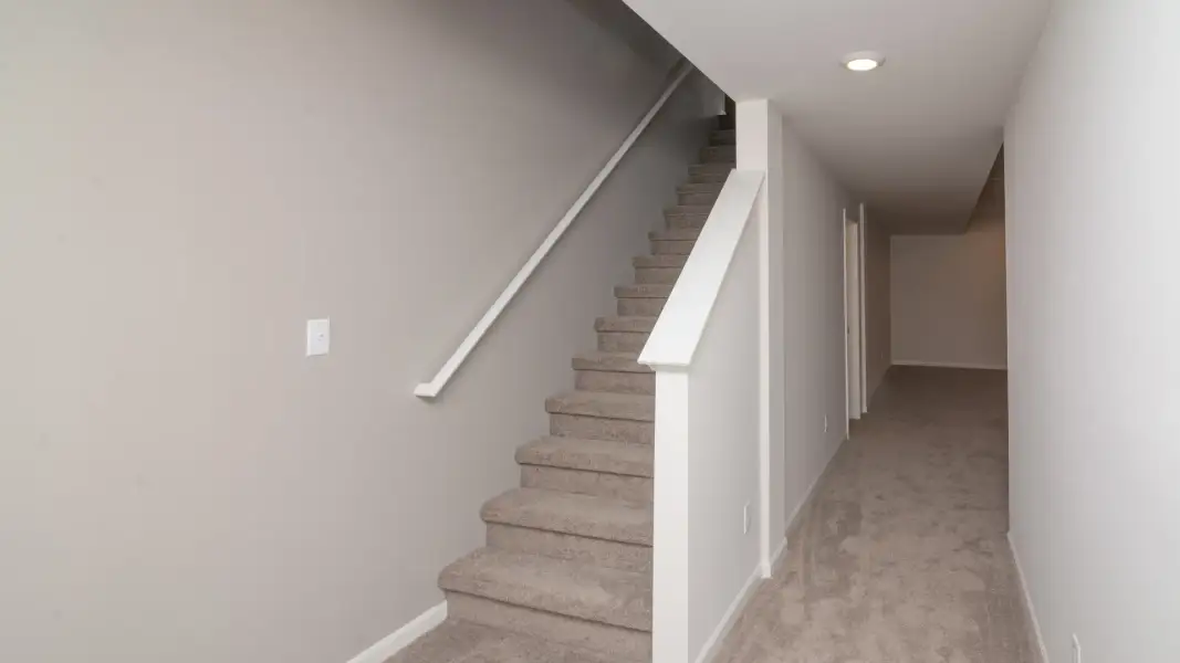 Representative unfurnished interior of a home built from the The Abington by Norfolk Homes in Offsite Builds Southern Michigan, Ann Arbor (Image 80).