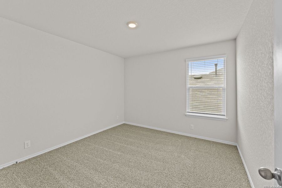 Spacious, unfurnished interior of a new home in Applewood, San Antonio (Image 22).