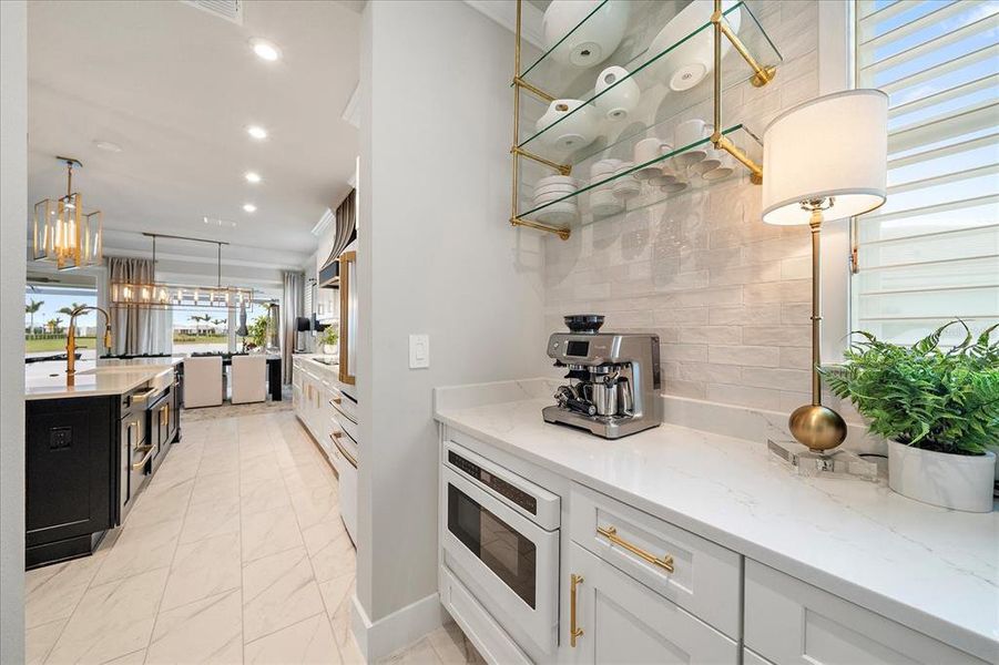 Furnished interior view inside a new home in , Venice (Image 29).