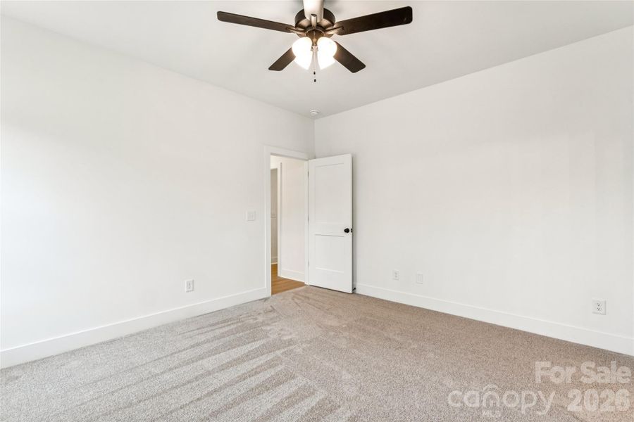 Spacious, unfurnished interior of a new home in , Rock Hill (Image 19).