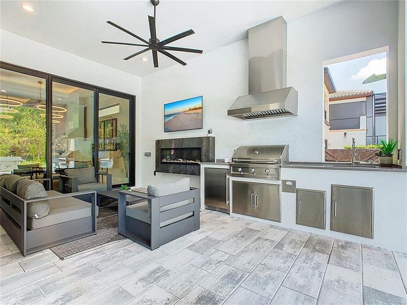 Furnished interior view inside a new home in , Reunion (Image 30). Furnished interior view inside a new home in , Reunion (Image 30).