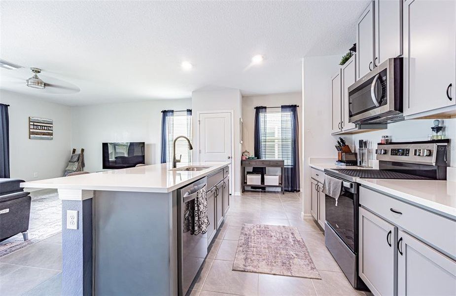 Furnished interior view inside a new home in Deerbrook, Land O' Lakes (Image 34).