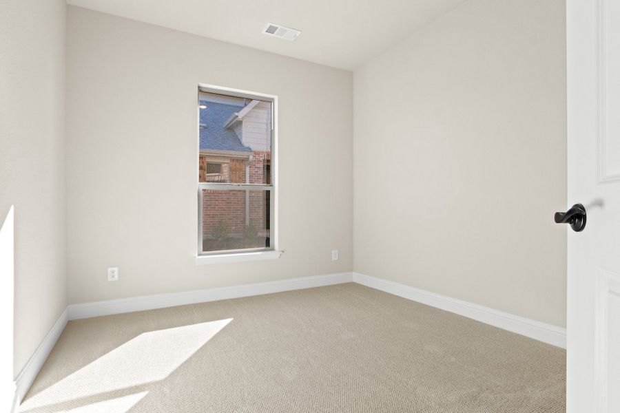 Spacious, unfurnished interior of a new home in Cottonwood Creek, Rowlett (Image 38). Spacious, unfurnished interior of a new home in Cottonwood Creek, Rowlett (Image 38).