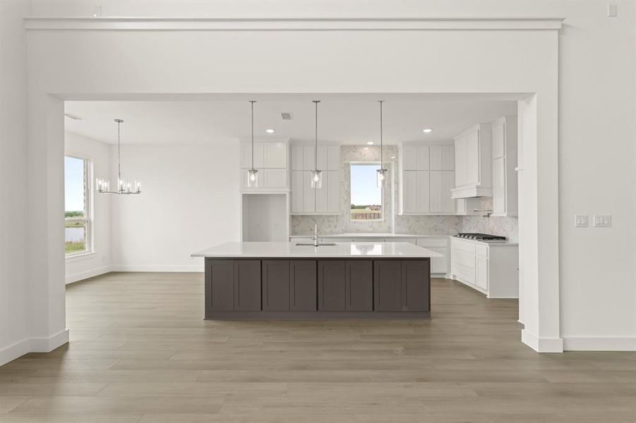 10. 9920 Buckingham - Kitchen