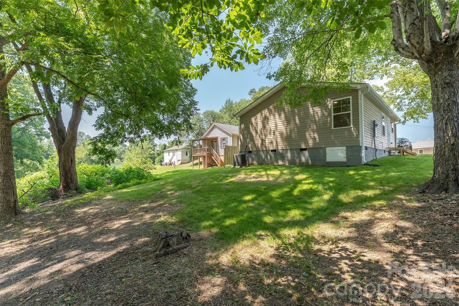 Image 21 of a home in . Image 21 of a home in .