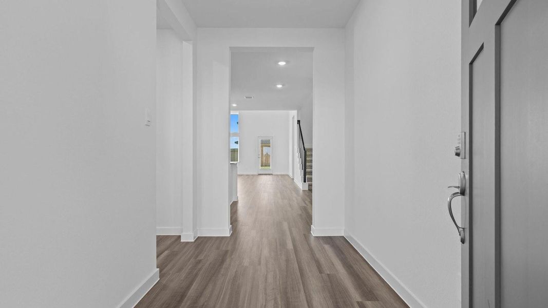 *Options vary. Dimensions approximate. Images/3D tour for illustration only. *Options vary. Dimensions approximate. Images/3D tour for illustration only.