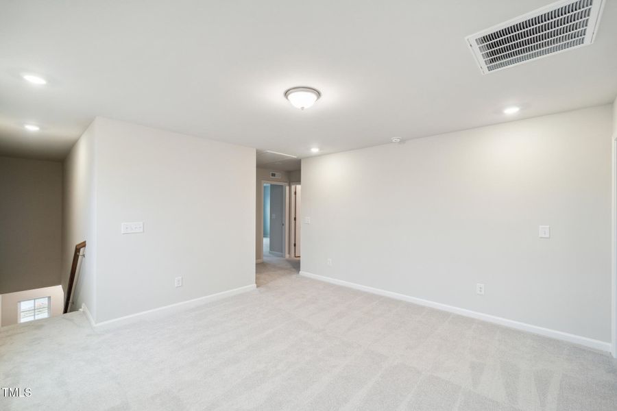 SUN_HarlowePoint_Pic_Spencer_26