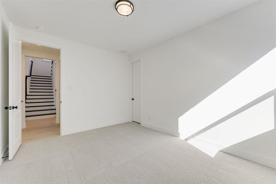 Spacious, unfurnished interior of a new home in BridgeWater, Midlothian (Image 23).