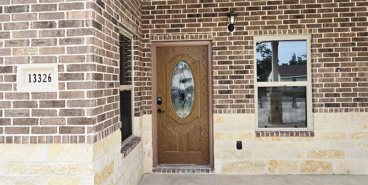 Exterior details and patio area of a home in , Houston (Image 3).