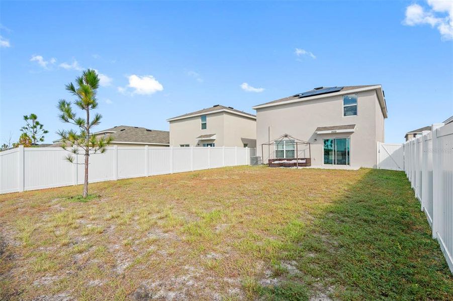 Front exterior of a new home in , Ruskin, FL, highlighting curb appeal (Image 19). Front exterior of a new home in , Ruskin, FL, highlighting curb appeal (Image 19).