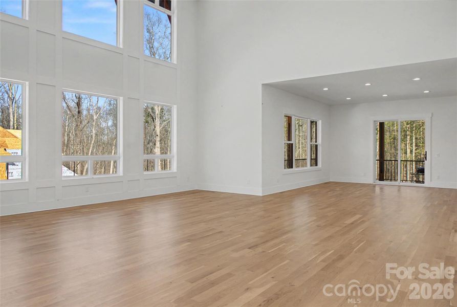 Spacious, unfurnished interior of a new home in , Charlotte (Image 23).