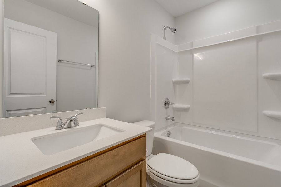 Furnished interior view inside a new home in Astoria, Columbia (Image 12).