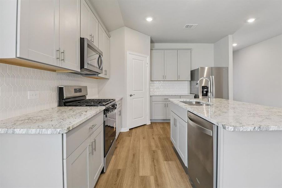 Furnished interior view inside a new home in Southridge - Signature Series, McKinney (Image 8). Furnished interior view inside a new home in Southridge - Signature Series, McKinney (Image 8).