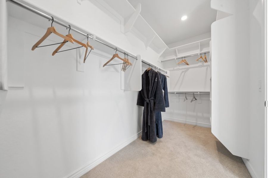 Spacious, unfurnished interior of a new home in Parkside, Avondale (Image 17).
