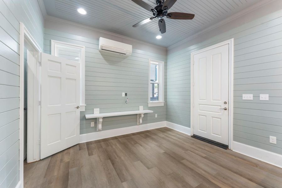 Spacious, unfurnished interior of a new home in , Houston (Image 16). Spacious, unfurnished interior of a new home in , Houston (Image 16).