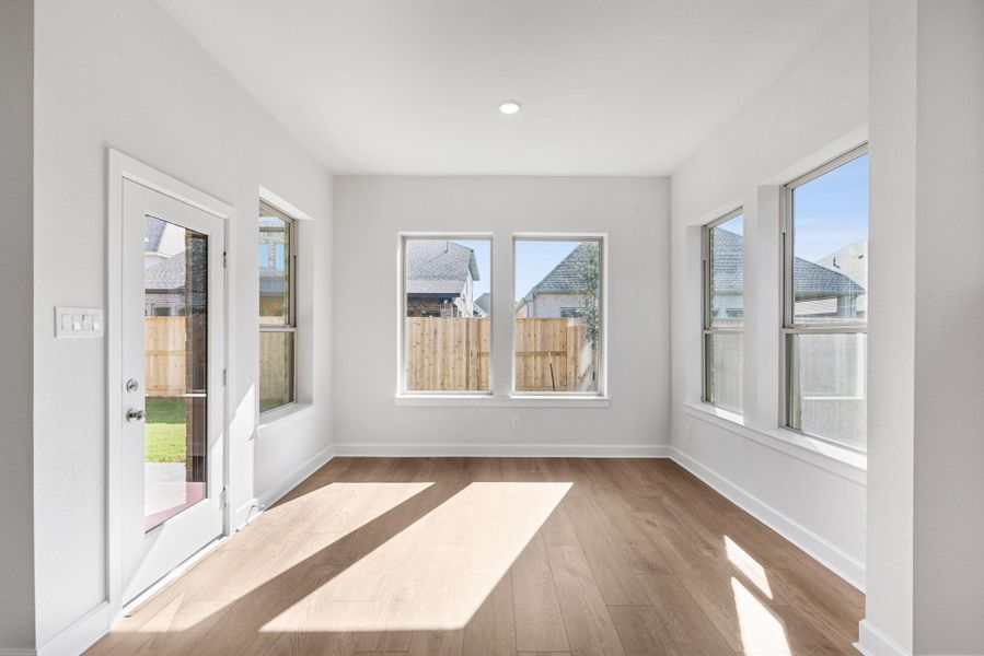 Spacious, unfurnished interior of a new home in Meridiana 55' Homesites, Manvel (Image 18).