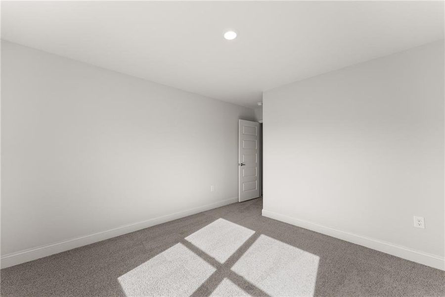 Spacious, unfurnished interior of a new home in Magnolia Villas, Cornelia (Image 33).