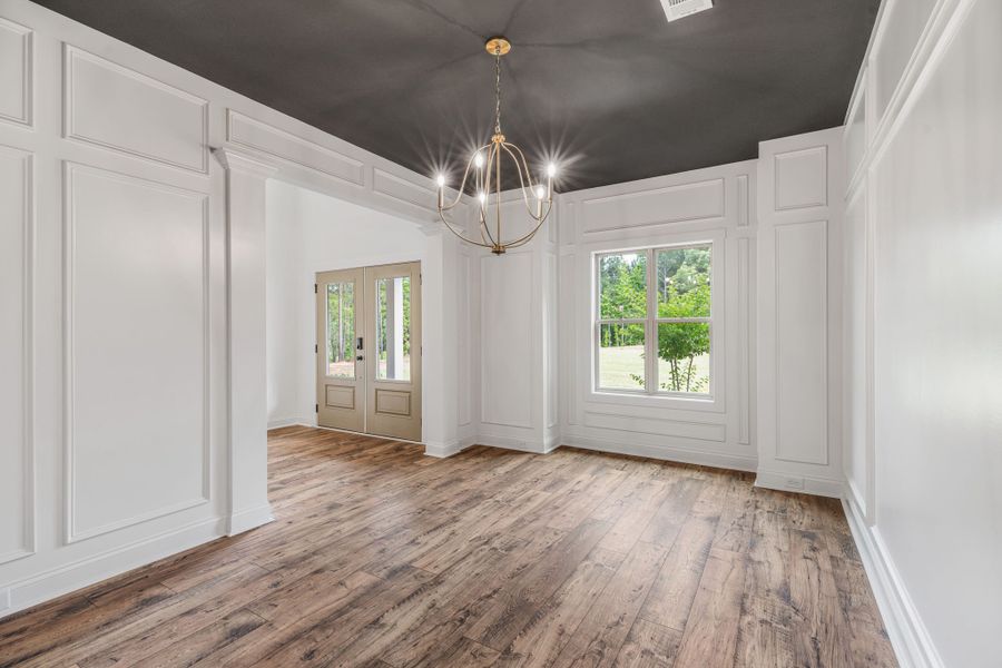 Spacious, unfurnished interior of a new home in Flint Farms, Concord (Image 57).