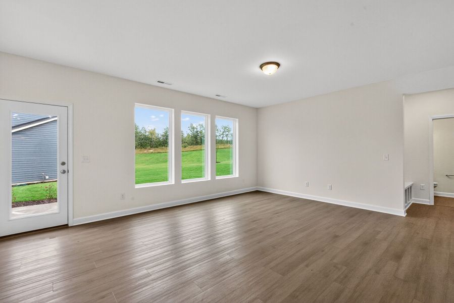 The Redbud - Family Room