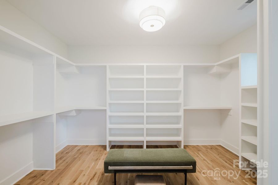 Spacious, unfurnished interior of a new home in , Charlotte (Image 20).