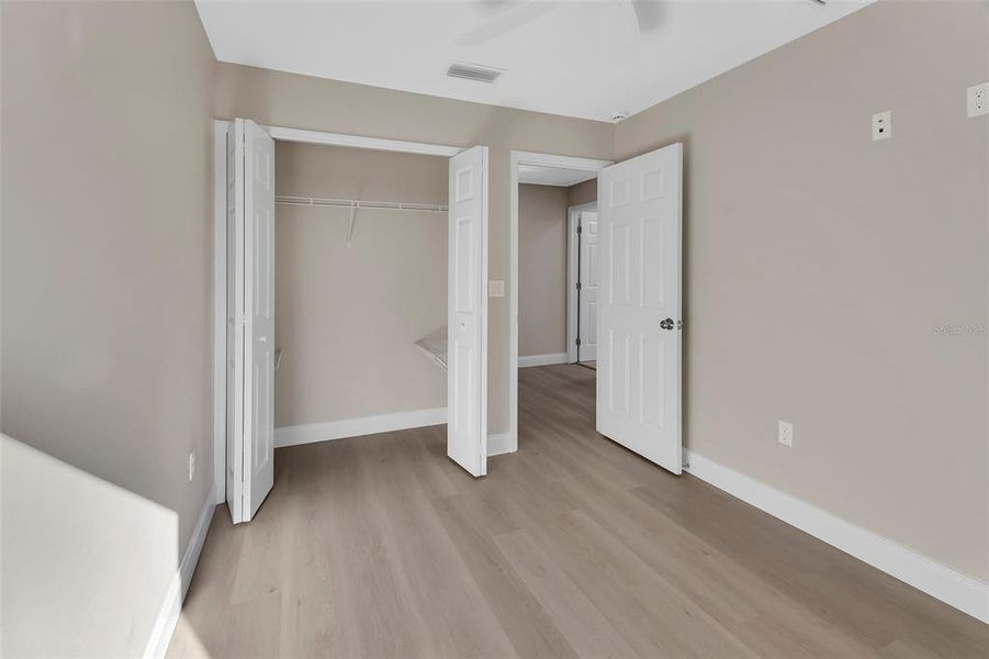 Spacious, unfurnished interior of a new home in , Daytona Beach (Image 32).