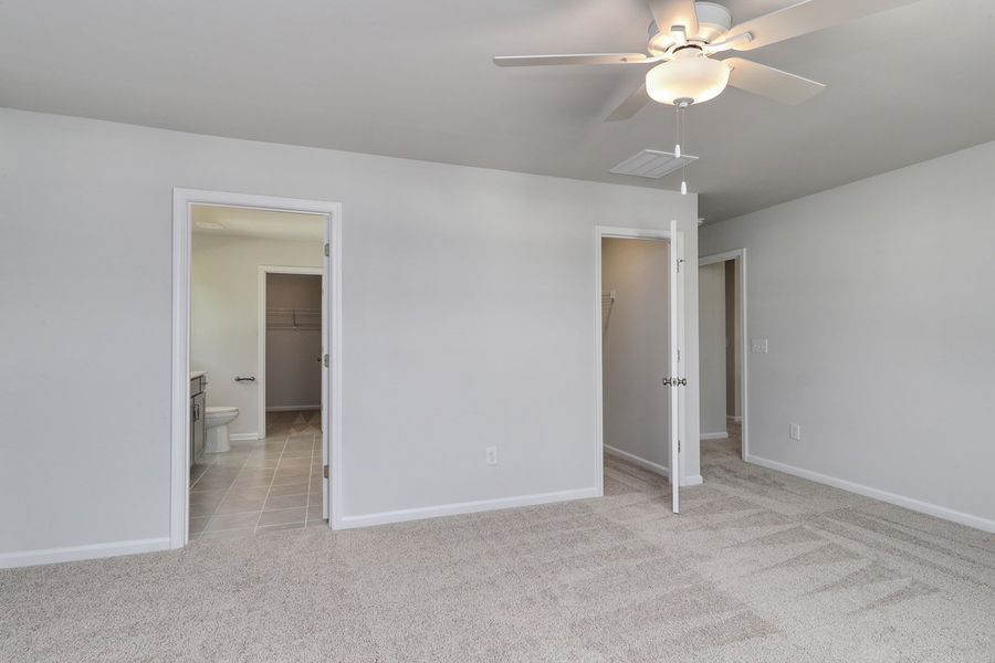 Spacious, unfurnished interior of a new home in Jordan Grove, Conway (Image 33).