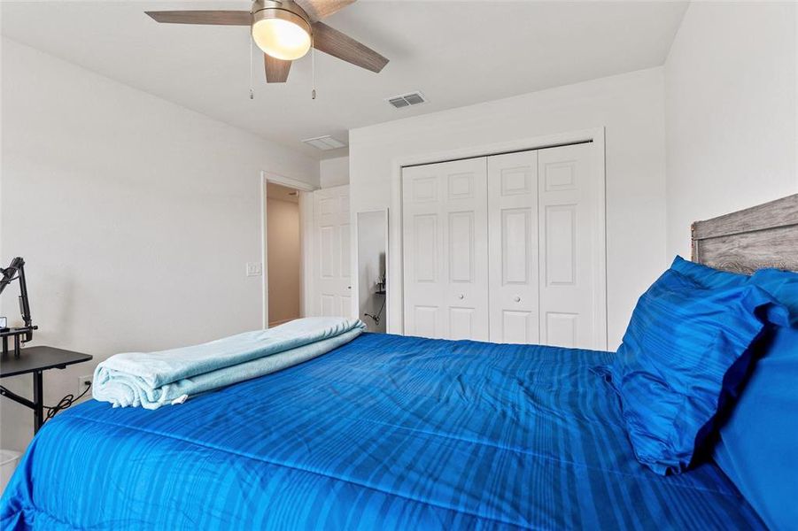 Furnished interior view inside a new home in , Winter Haven (Image 28).