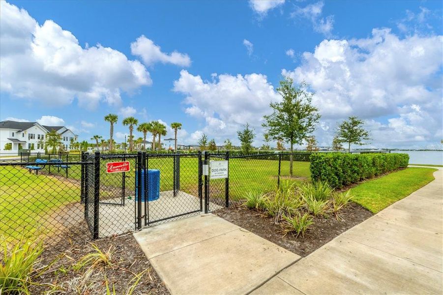 Community amenities in , Sarasota (Image 30). Community amenities in , Sarasota (Image 30).