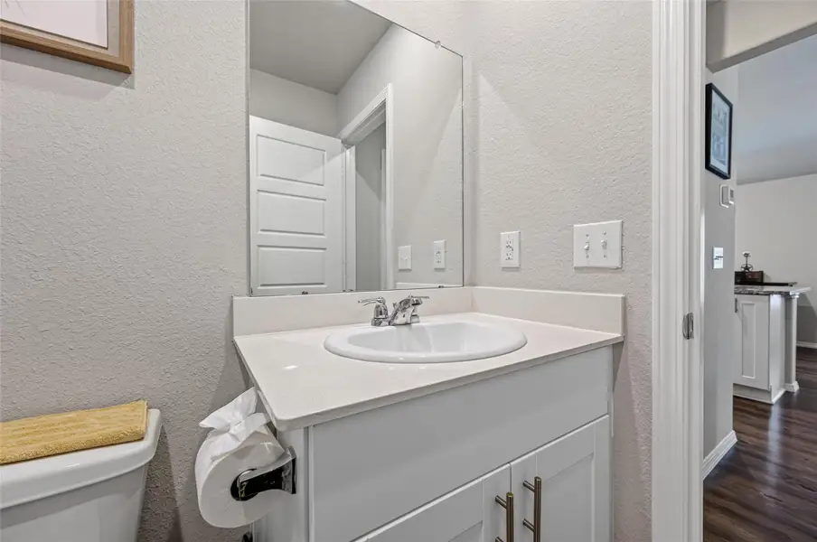 Image 43 of a home in . Image 43 of a home in .