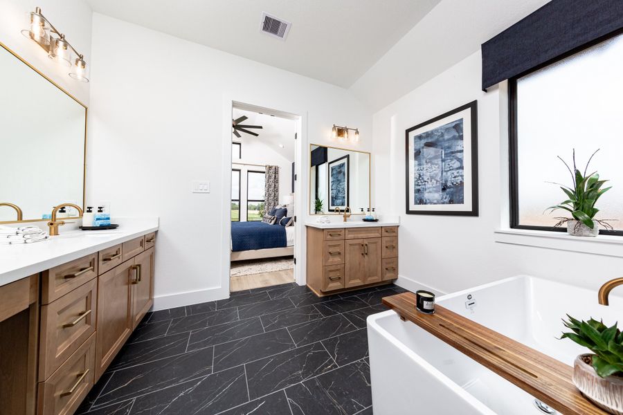 Representative furnished interior of a home built from the Summerfield by Beazer Homes in Copia Pines, Montgomery (Image 14).
