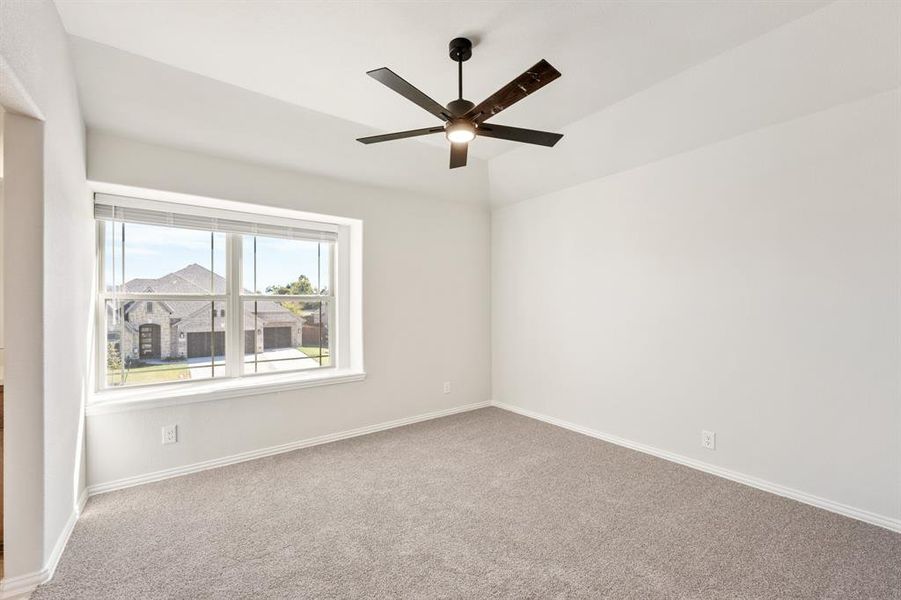 Spacious, unfurnished interior of a new home in Villages of Walnut Grove, Midlothian (Image 29). Spacious, unfurnished interior of a new home in Villages of Walnut Grove, Midlothian (Image 29).