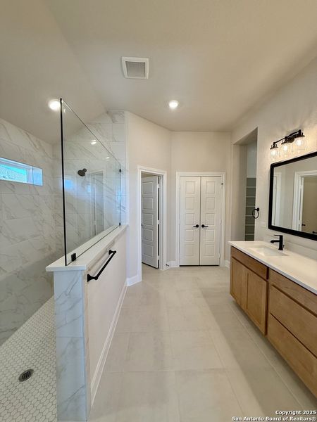 Furnished interior view inside a new home in Meyer Ranch – Legacy Series, New Braunfels (Image 3).