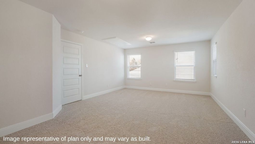 Spacious, unfurnished interior of a new home in , Cibolo (Image 16).