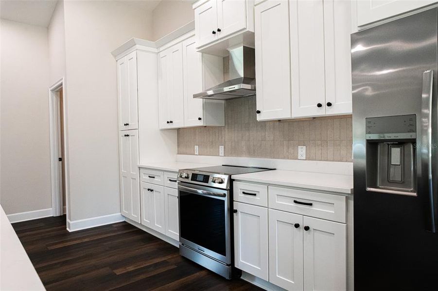 Furnished interior view inside a new home in , Weeki Wachee (Image 5).