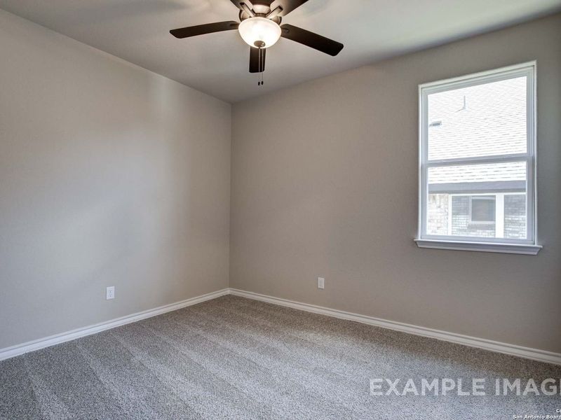 Spacious, unfurnished interior of a new home in Ladera, San Antonio (Image 25).