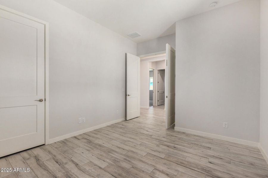 24 - Royal Palm 24 - Royal Palm