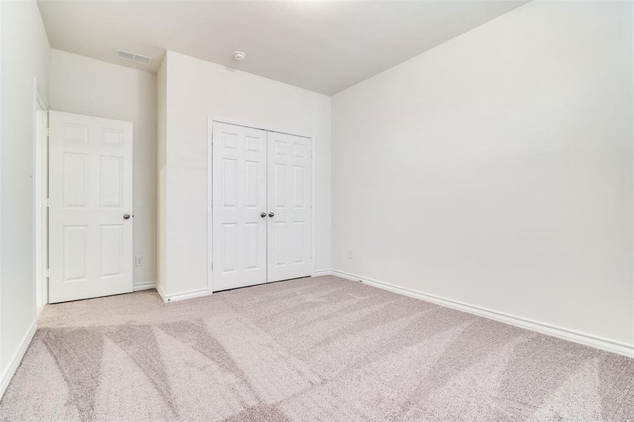 Spacious, unfurnished interior of a new home in Heartland Signature, Crandall (Image 25).