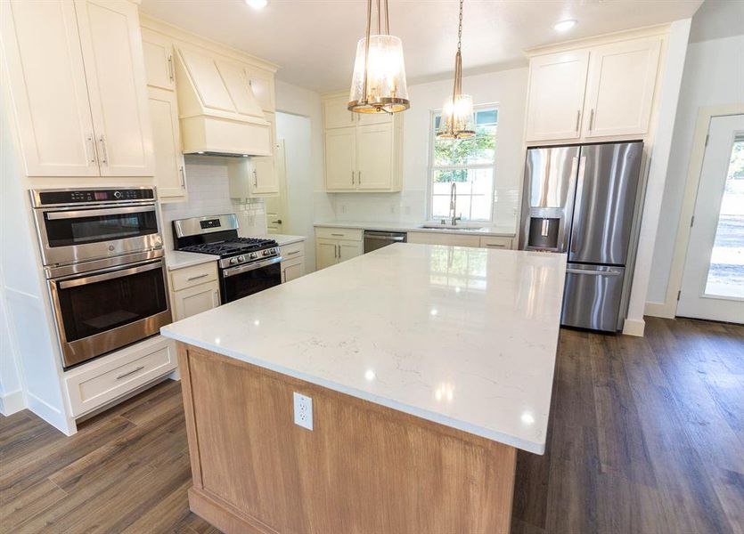 Furnished interior view inside a new home in , Post Oak Bend City (Image 10).