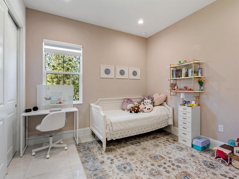 Furnished interior view inside a new home in , Lakewood Ranch (Image 48).