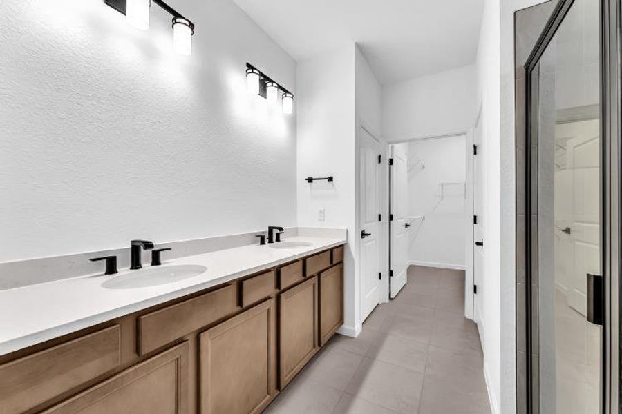 j7ncl8gnwt (1) j7ncl8gnwt (1)