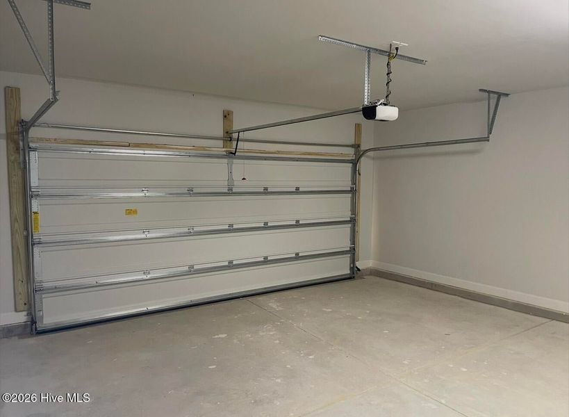Spacious, unfurnished interior of a new home in Summer Place, Grimesland (Image 11). Spacious, unfurnished interior of a new home in Summer Place, Grimesland (Image 11).