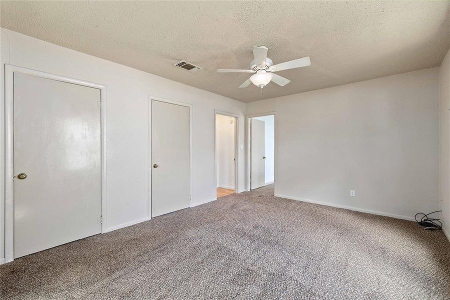 Carpeted bedroom Carpeted bedroom