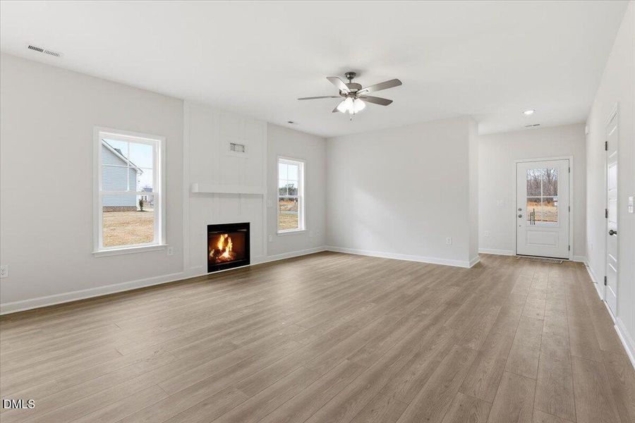 18-406 Creeks Edge Dr-18