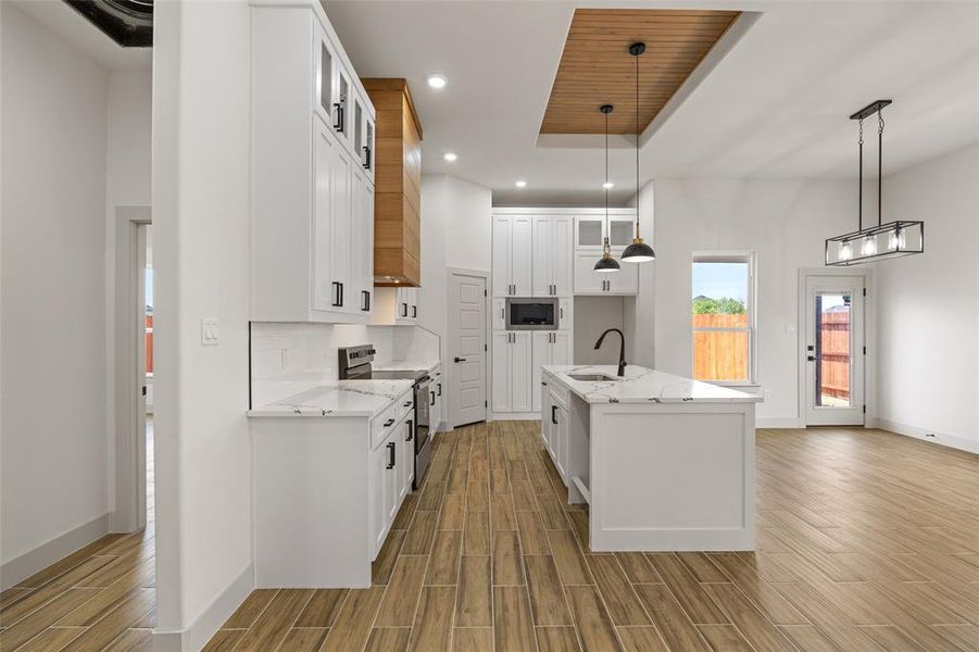 Spacious, unfurnished interior of a new home in , Granbury (Image 11). Spacious, unfurnished interior of a new home in , Granbury (Image 11).