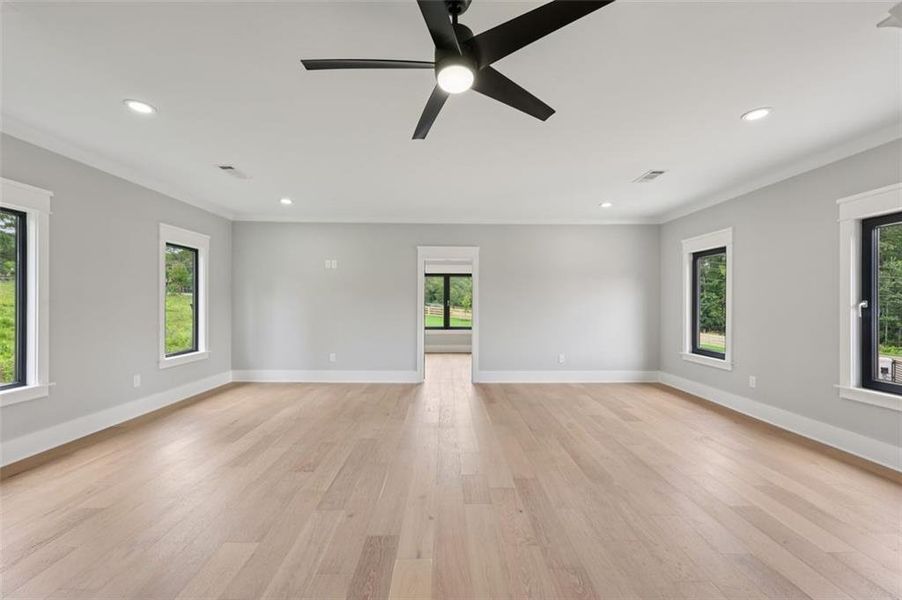 Spacious, unfurnished interior of a new home in , Braselton (Image 85). Spacious, unfurnished interior of a new home in , Braselton (Image 85).