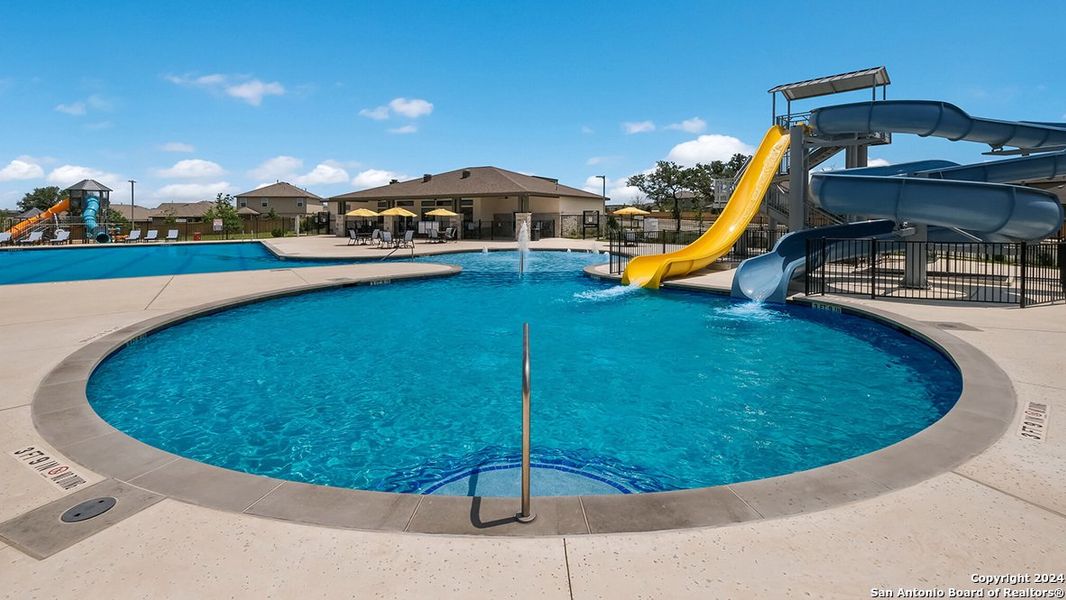 Community amenities in Riverstone at Westpointe, San Antonio (Image 32).