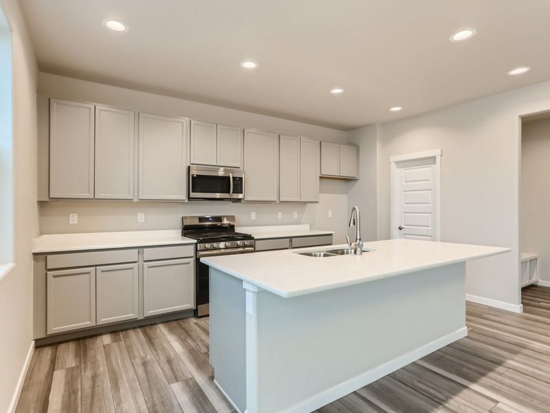 Representative furnished interior of a home built from the Pearl by View Homes in Lochbuie Station – Jewel Collection, Lochbuie (Image 16).