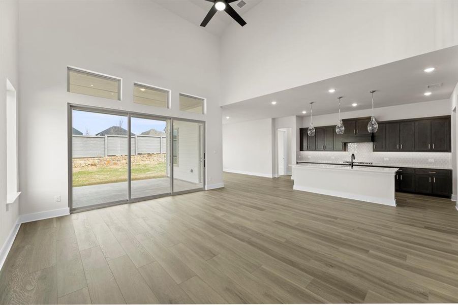 07. 4124 Seminole - Family