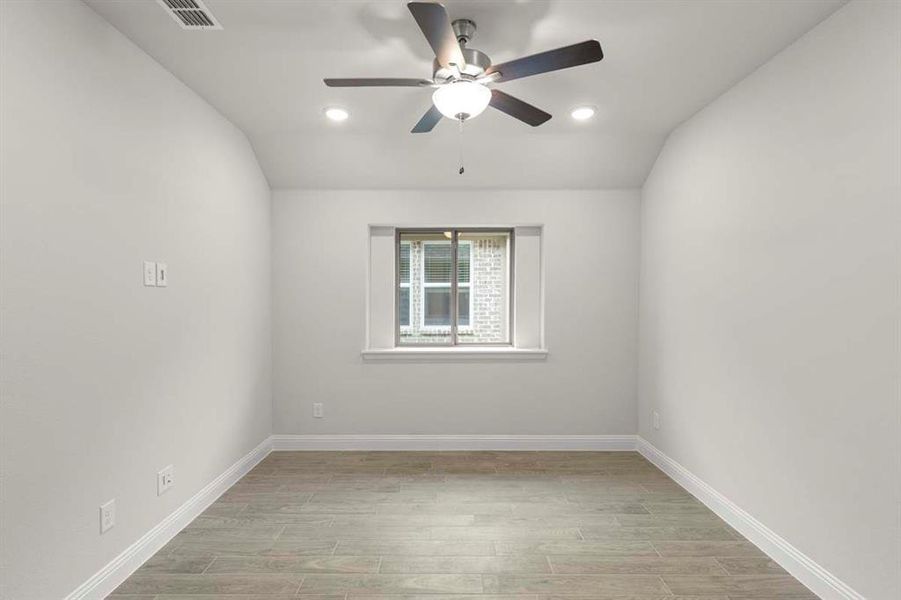 14_625 Brazos, Van Alstyne - Flex Room 14_625 Brazos, Van Alstyne - Flex Room